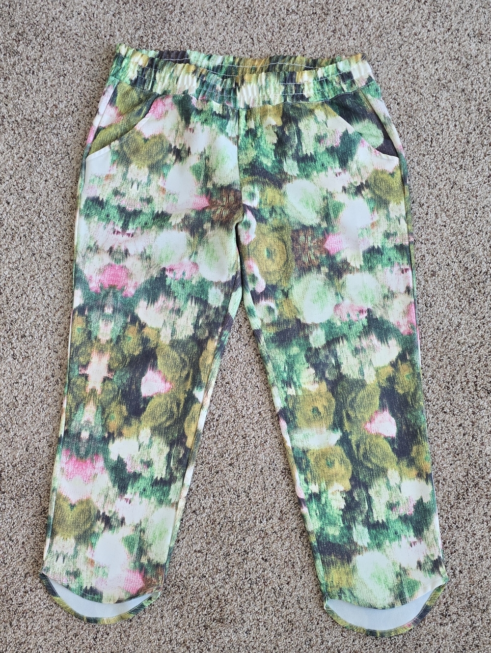 Philosophy Republic Clothing Sz S (4) Capri Pant